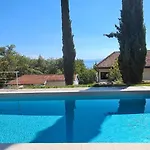 Mittler Villa *